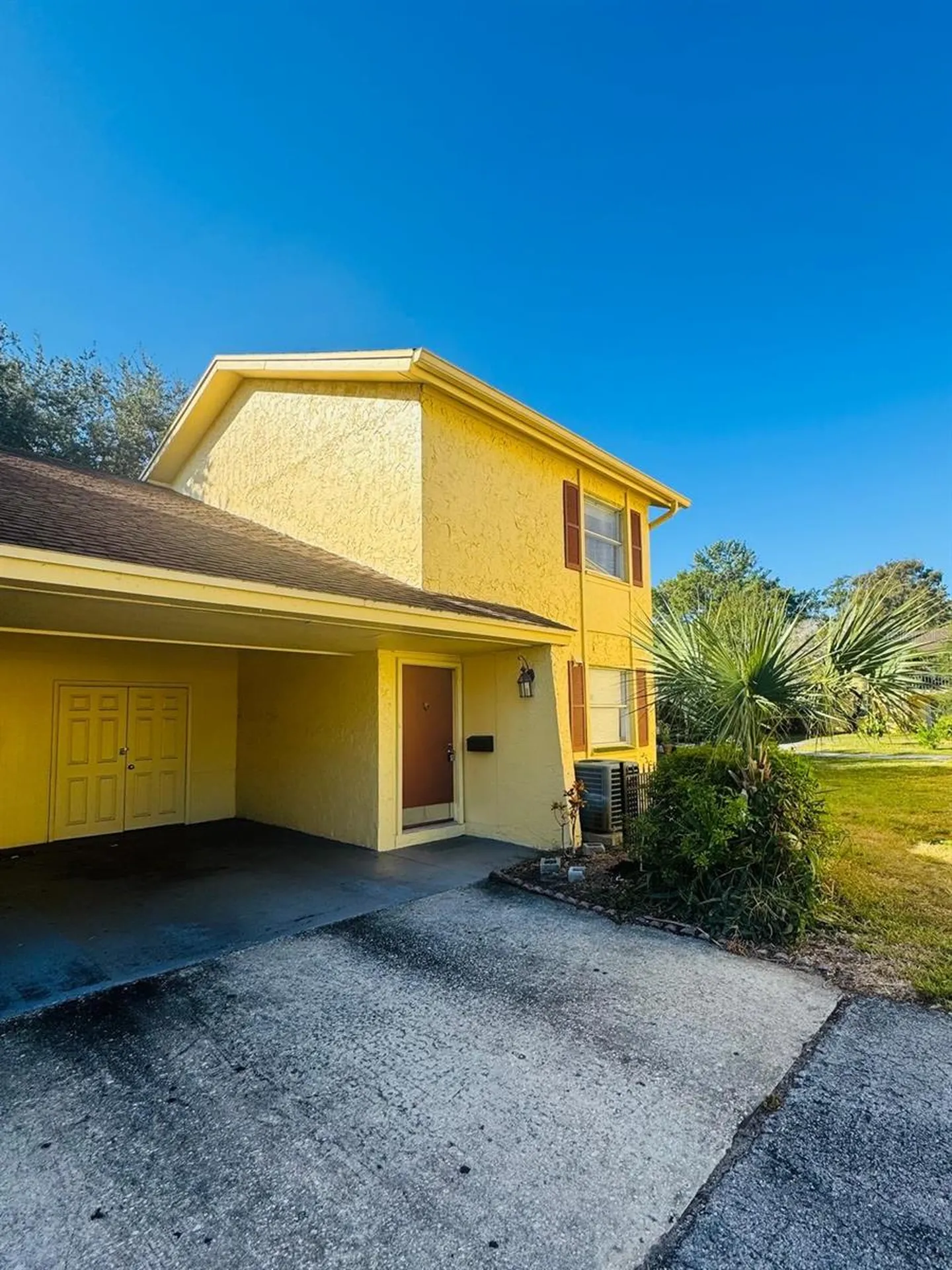 7604 La Mesita Court Tampa FL 33615