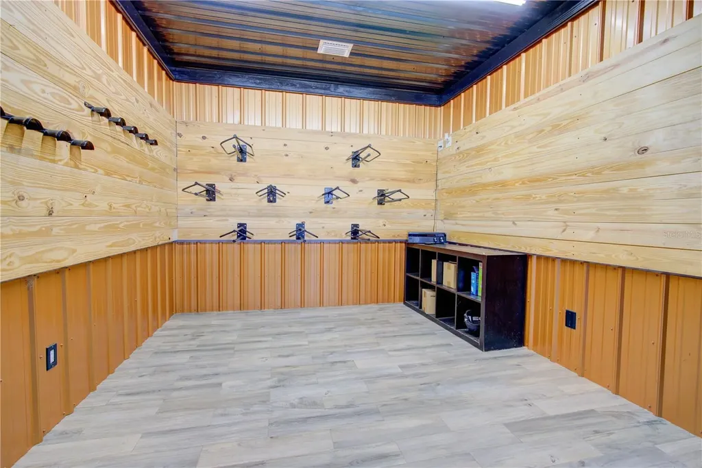 4991 SE 212th Court Morriston FL 32668