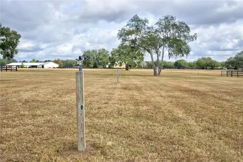 4991 SE 212th Court Morriston FL 32668