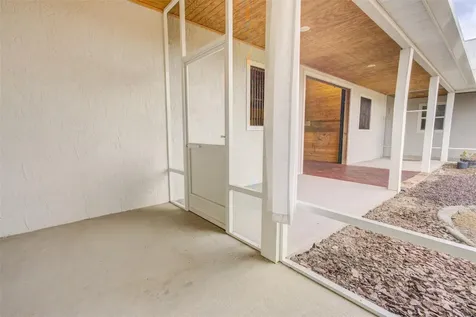 4991 SE 212th Court Morriston FL 32668