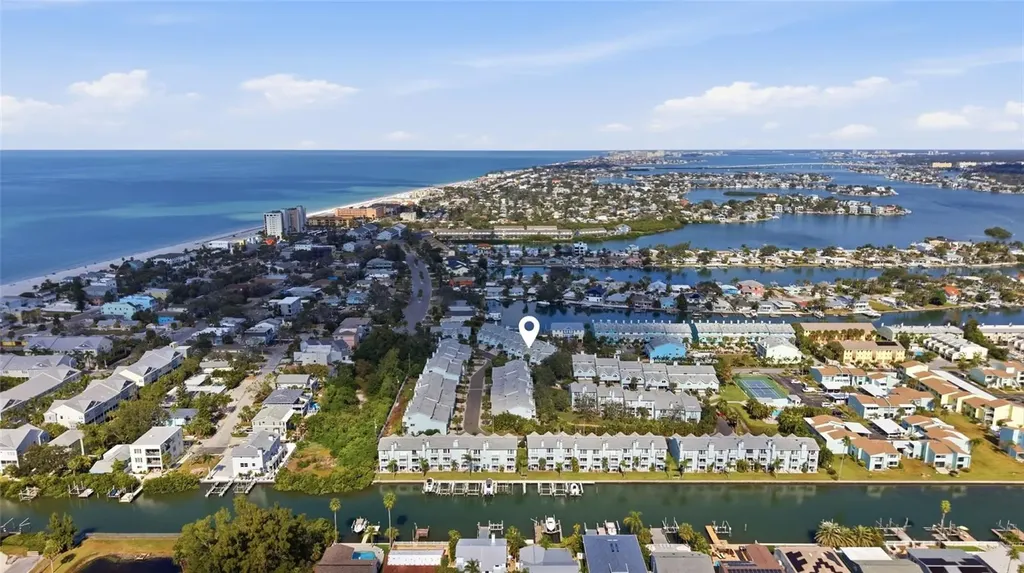 524 Garland Circle Indian Rocks Beach FL 33785