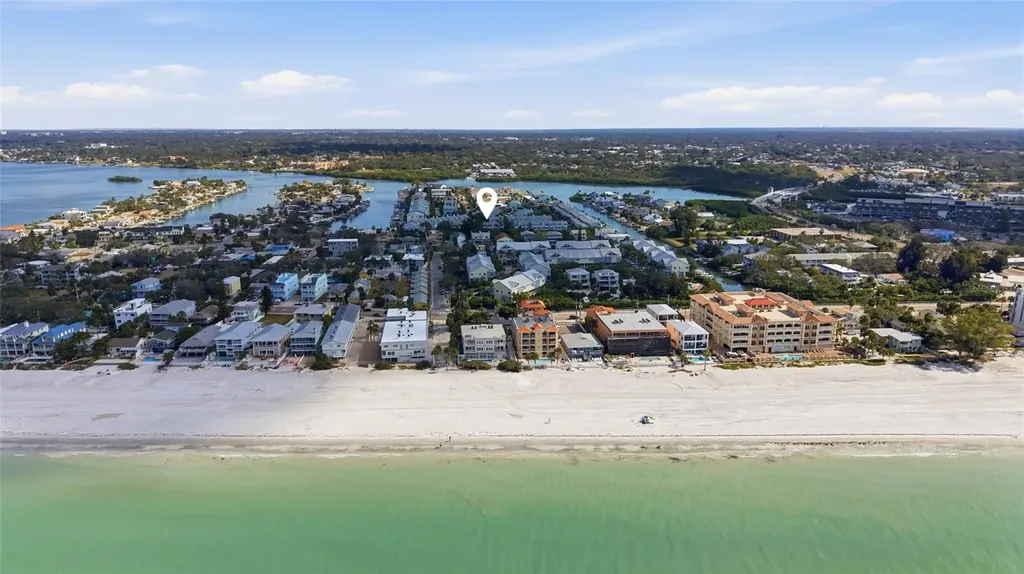 524 Garland Circle Indian Rocks Beach FL 33785