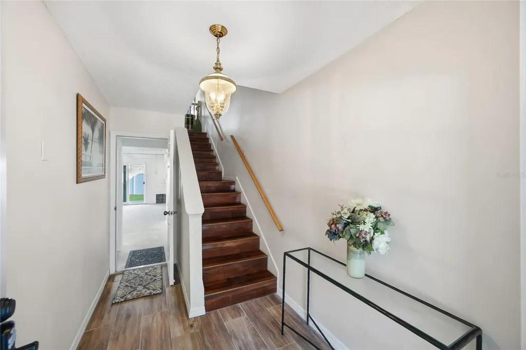 524 Garland Circle Indian Rocks Beach FL 33785