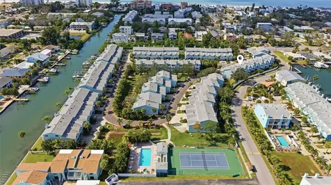 524 Garland Circle Indian Rocks Beach FL 33785