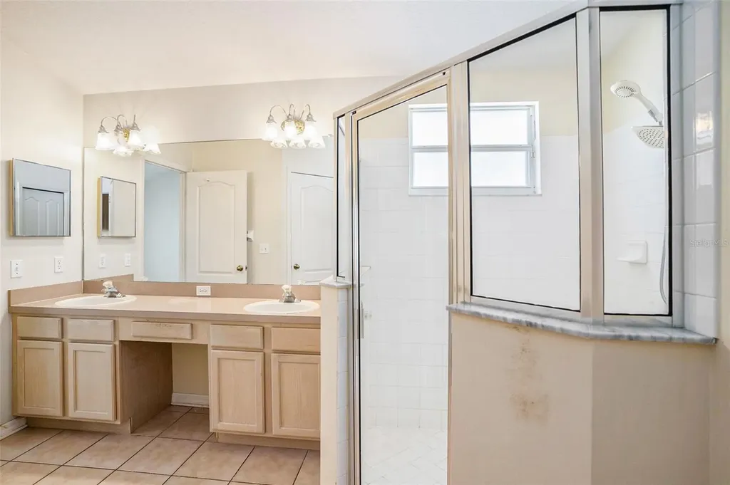 1837 Ravenridge Street Wesley Chapel FL 33543