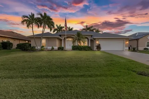 9450 Newnan Circle Port Charlotte FL 33981
