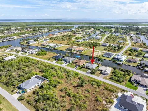 9450 Newnan Circle Port Charlotte FL 33981