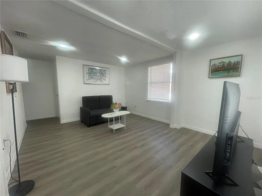 3950 45th Avenue N St Petersburg FL 33714
