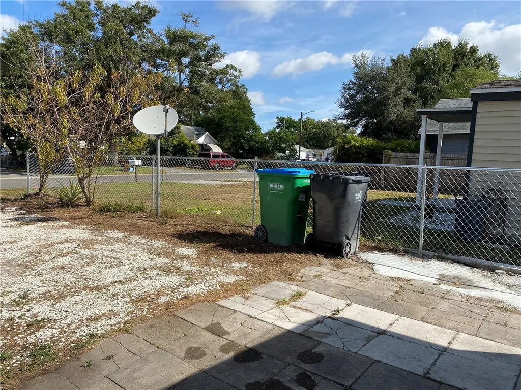 3950 45th Avenue N St Petersburg FL 33714
