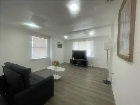 3950 45th Avenue N St Petersburg FL 33714