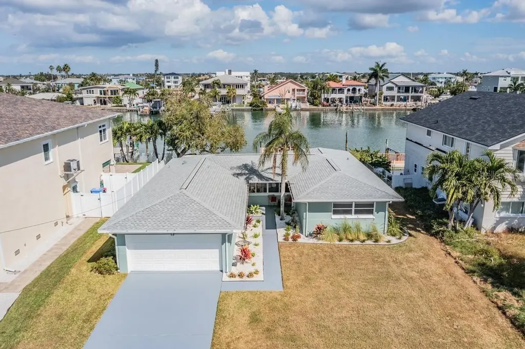11305 5th Street E Treasure Island FL 33706
