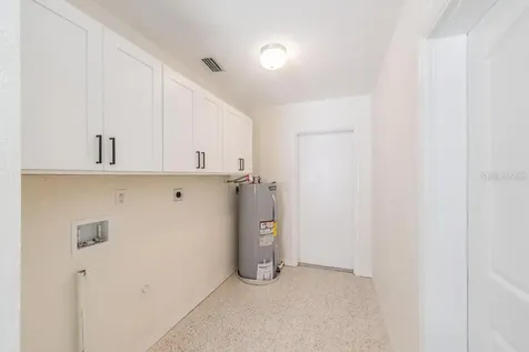 11305 5th Street E Treasure Island FL 33706