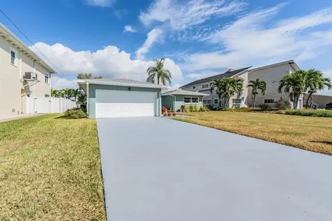 11305 5th Street E Treasure Island FL 33706