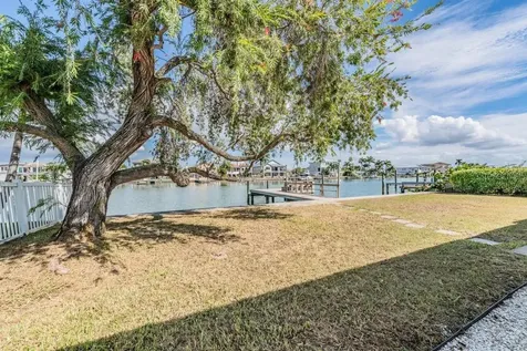 11305 5th Street E Treasure Island FL 33706