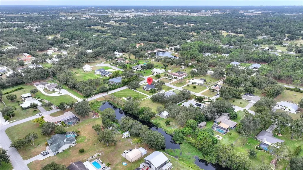 2054 Racimo Drive Sarasota FL 34240