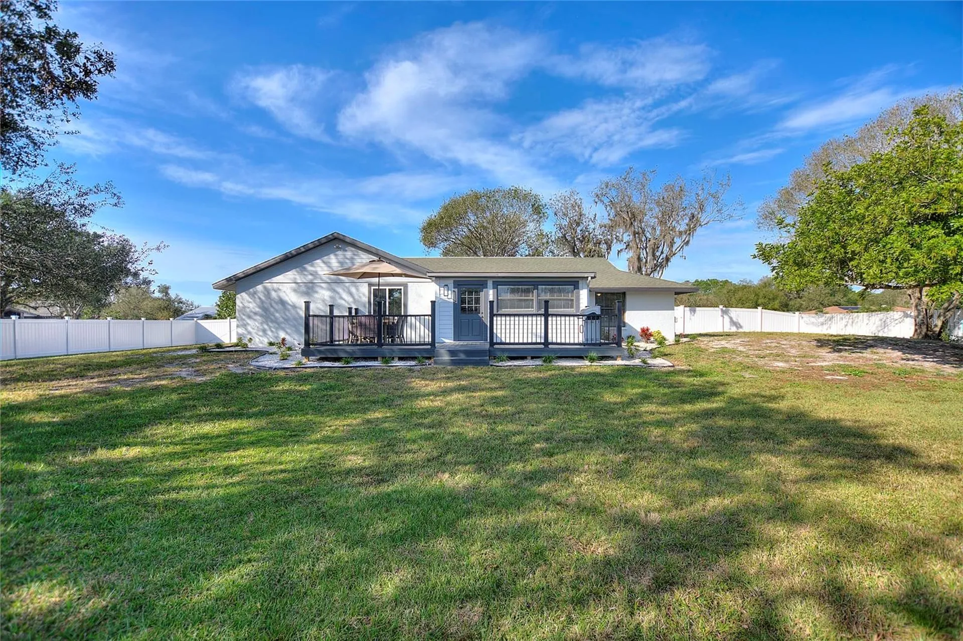 2054 Racimo Drive Sarasota FL 34240