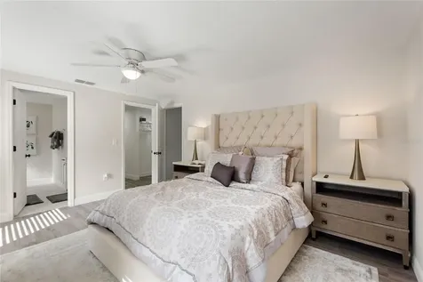 2054 Racimo Drive Sarasota FL 34240