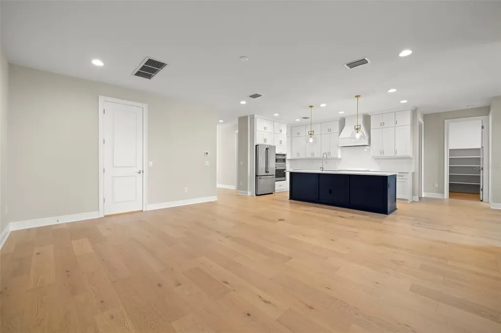4603 W San Jose Street Tampa FL 33629