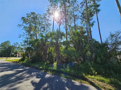 28 Pony Lane Palm Coast FL 32164