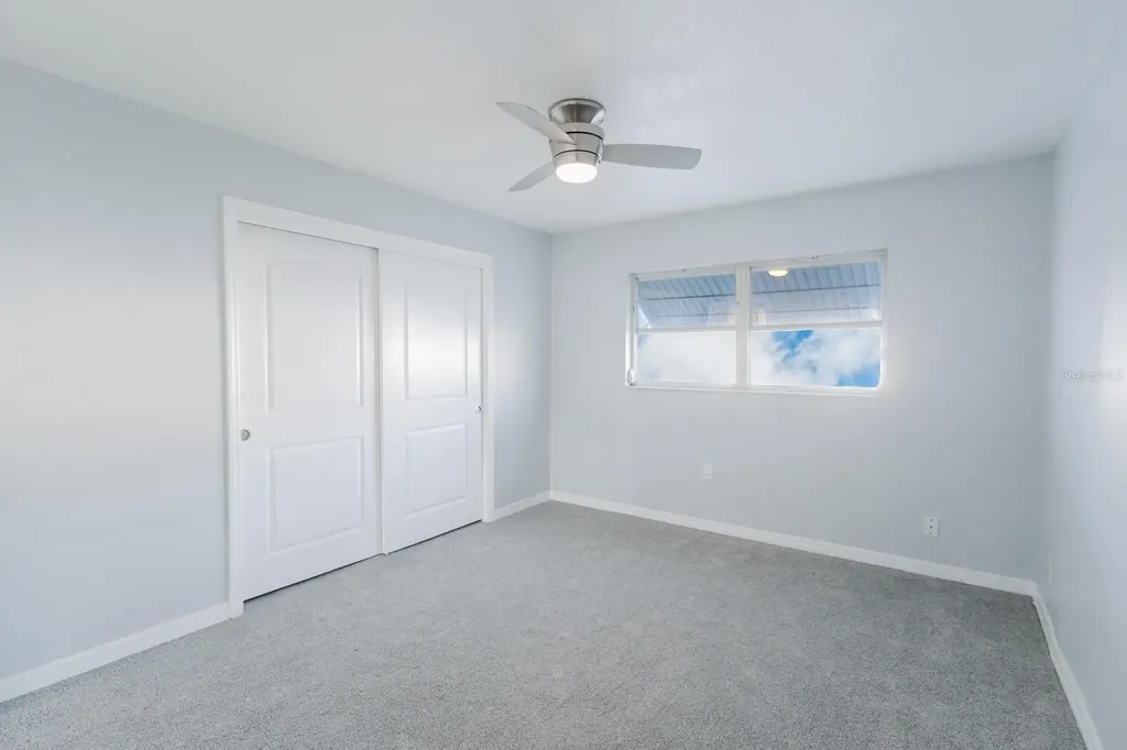 9905 Dahlia Street N Pinellas Park FL 33782