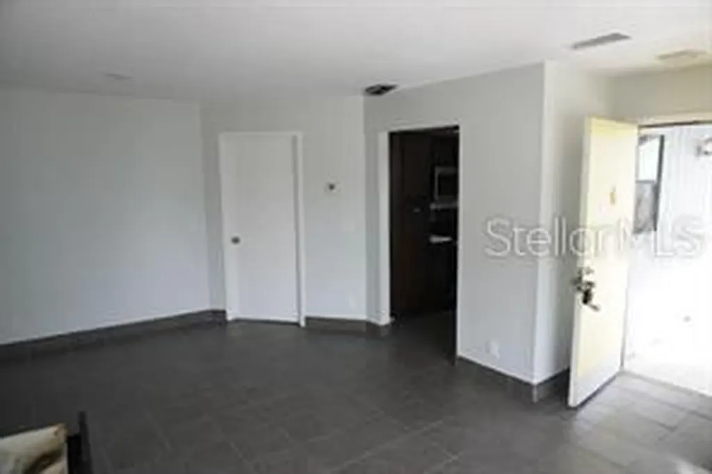 4378 Aqua Vista Drive Orlando FL 32839