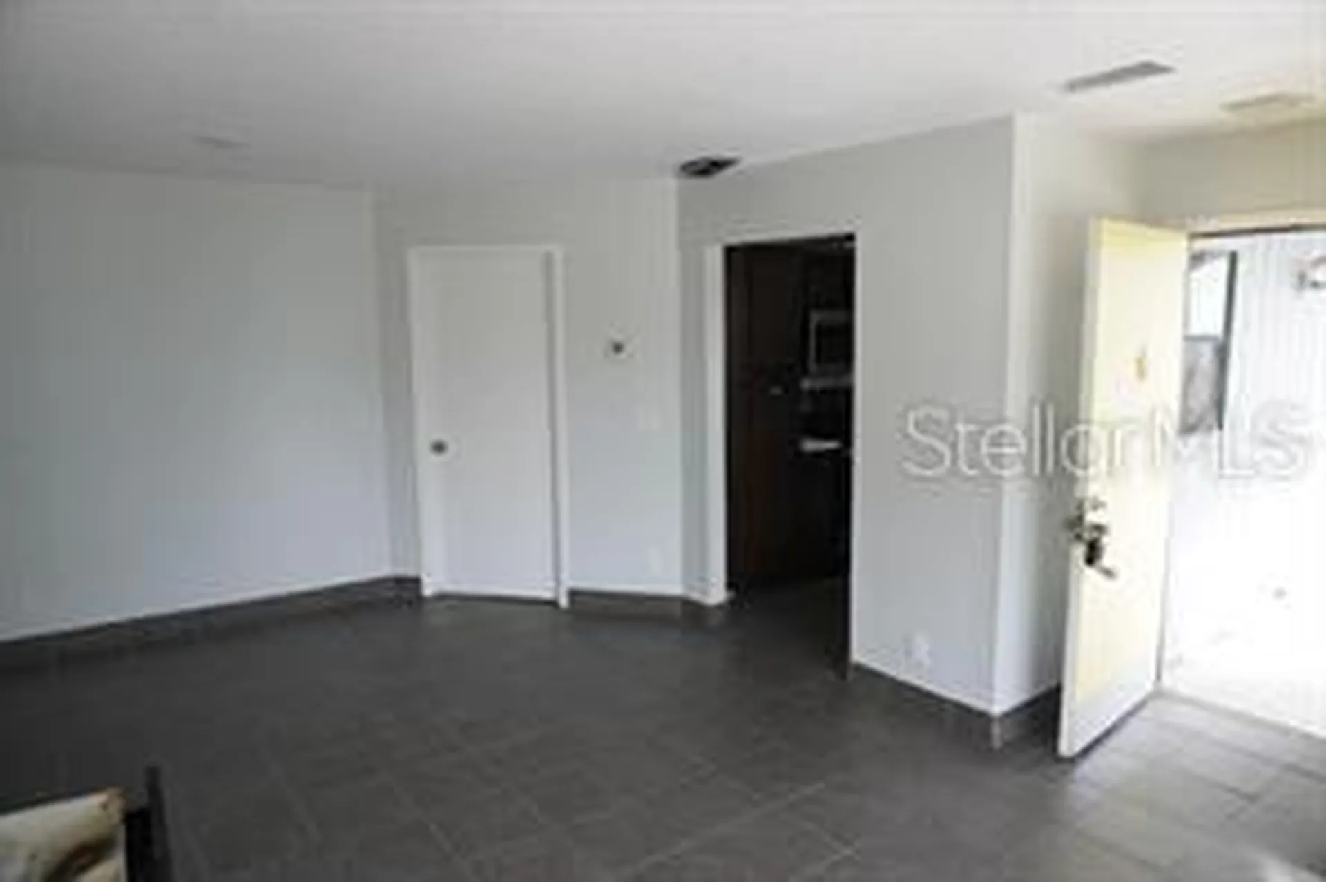 4378 Aqua Vista Drive Orlando FL 32839