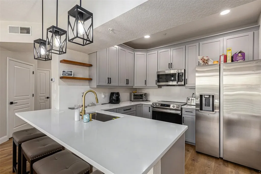 5125 Palm Springs Boulevard Tampa FL 33647