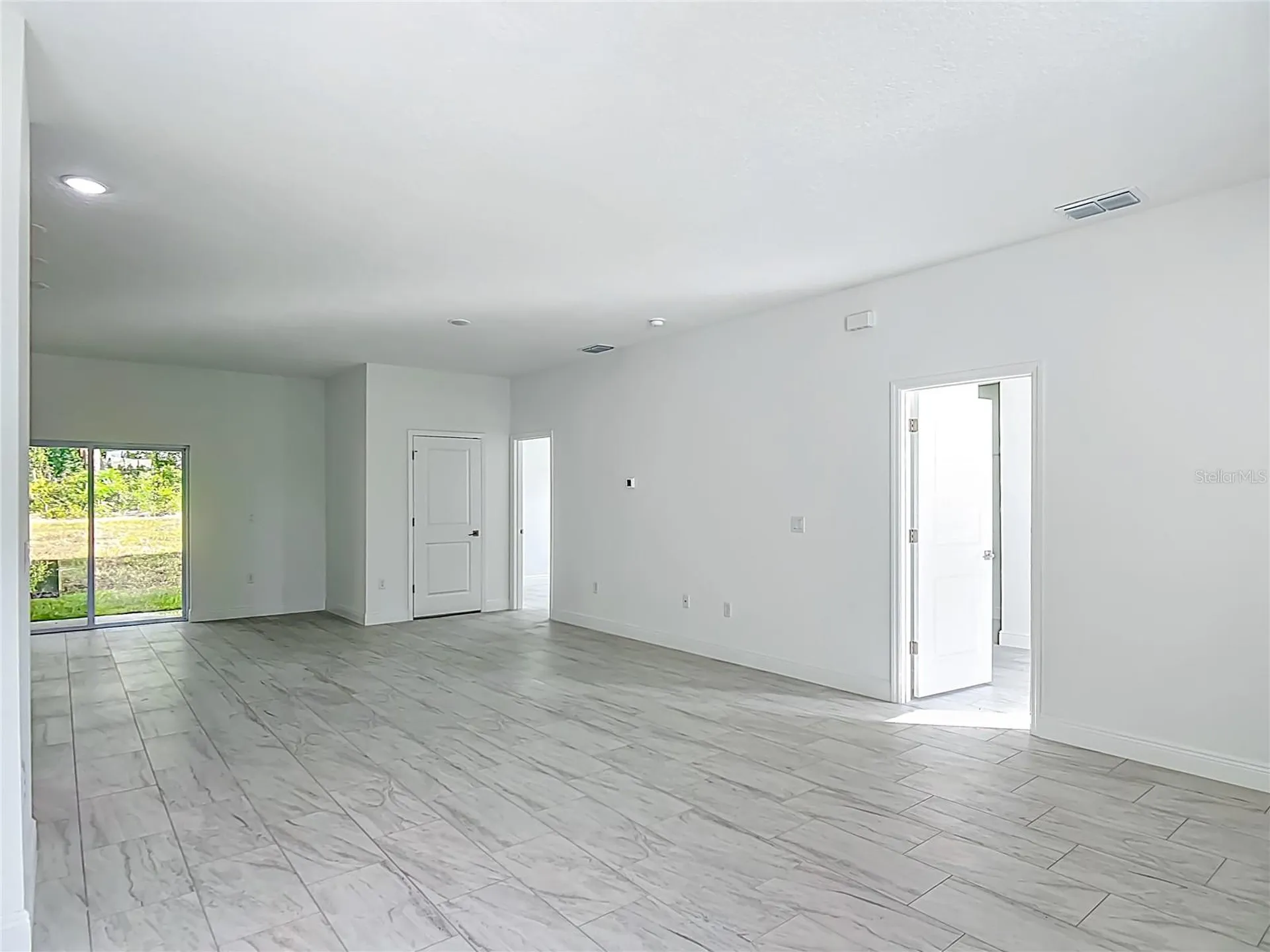 5736 N Claremont Drive Citrus Springs FL 34434