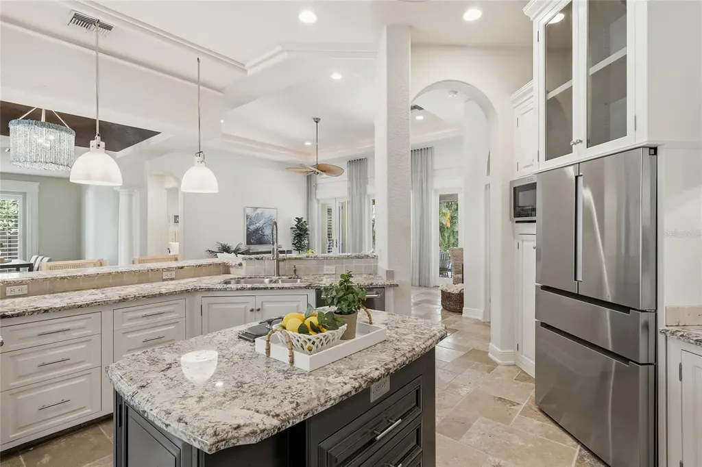 4946 Brywill Circle Sarasota FL 34234