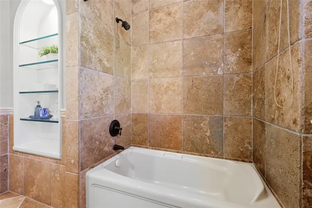 4946 Brywill Circle Sarasota FL 34234