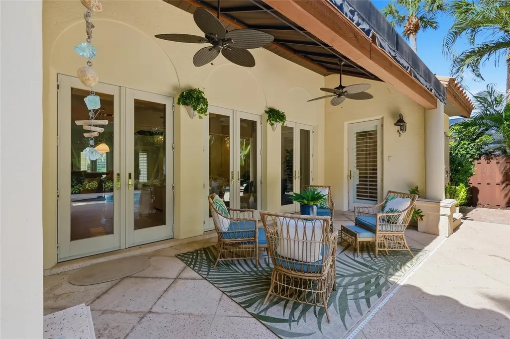 4946 Brywill Circle Sarasota FL 34234