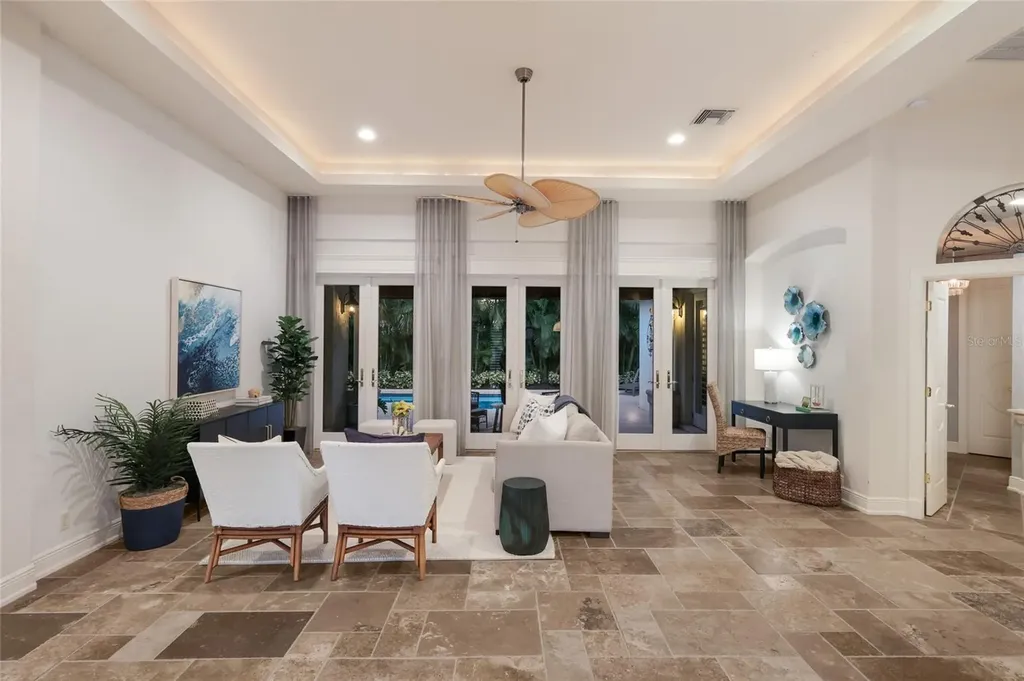 4946 Brywill Circle Sarasota FL 34234