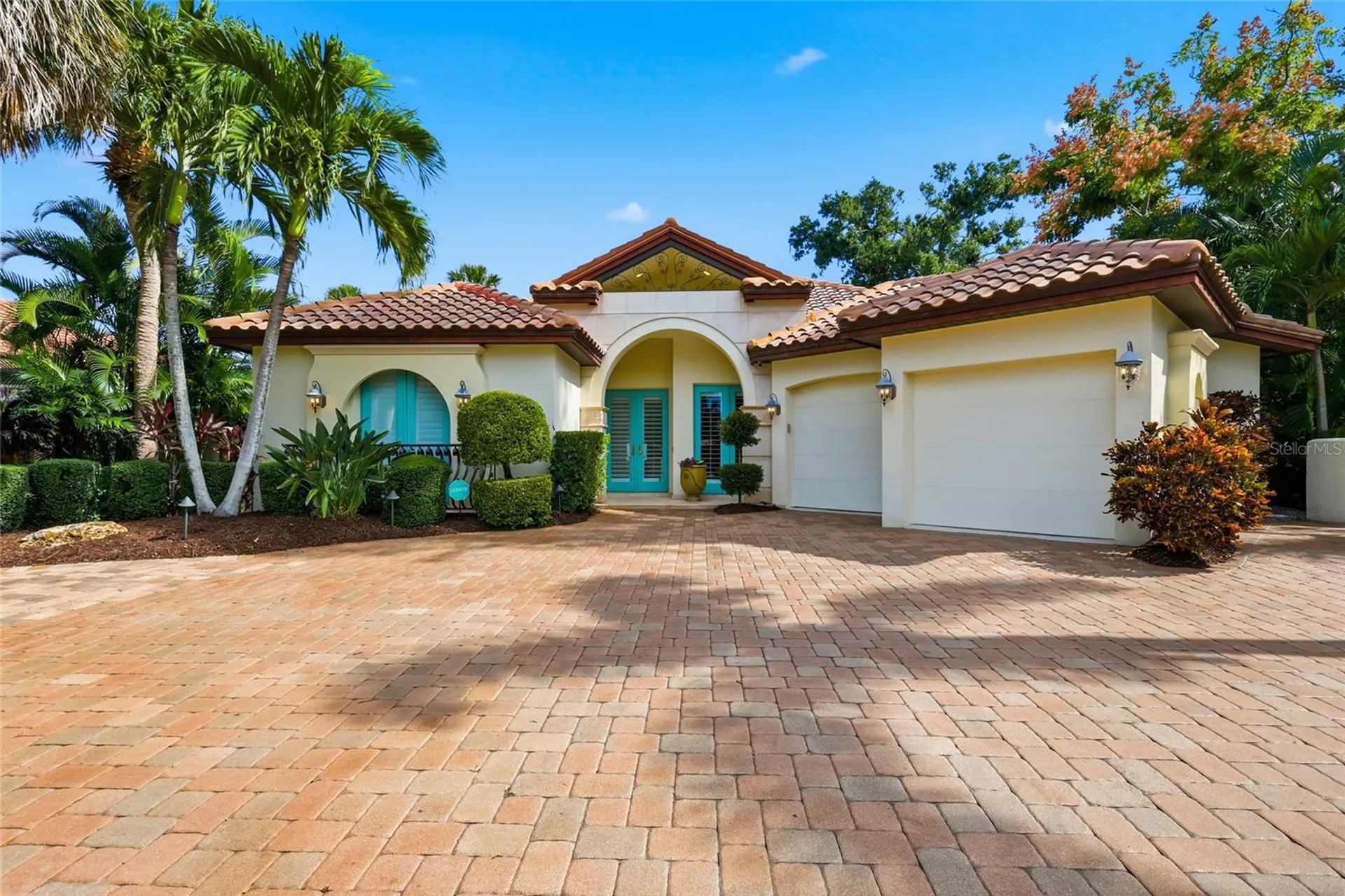 4946 Brywill Circle Sarasota FL 34234