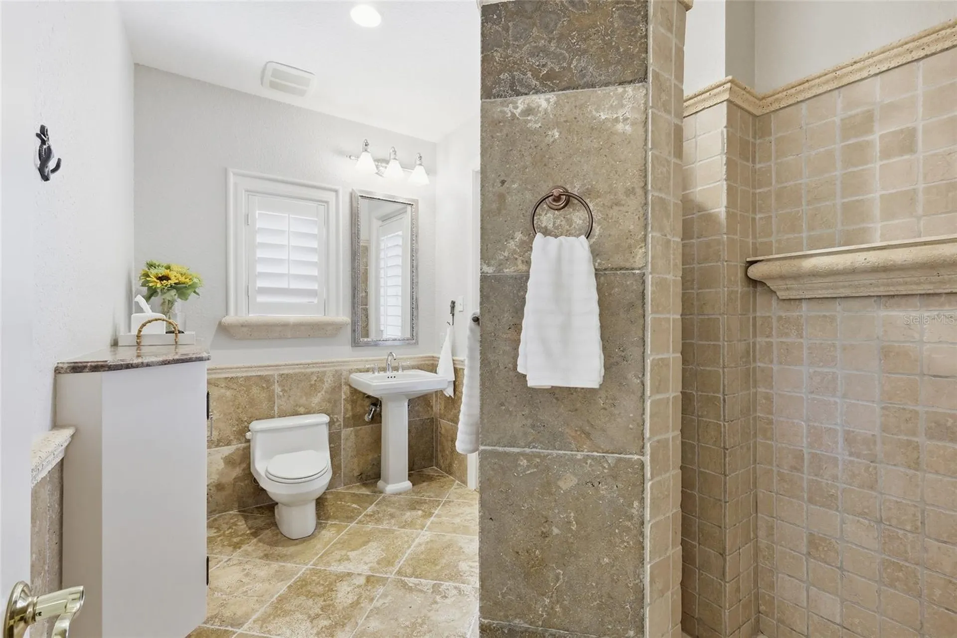 4946 Brywill Circle Sarasota FL 34234