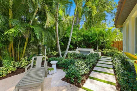4946 Brywill Circle Sarasota FL 34234