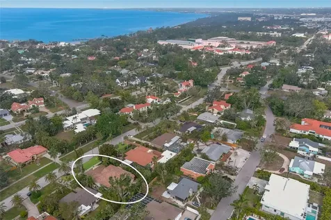 4946 Brywill Circle Sarasota FL 34234