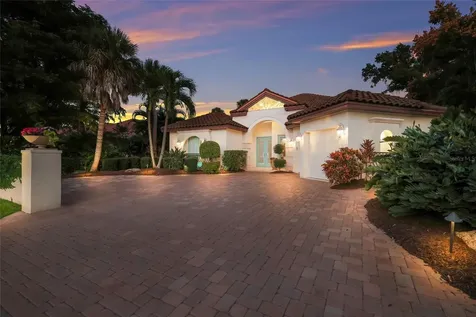 4946 Brywill Circle Sarasota FL 34234