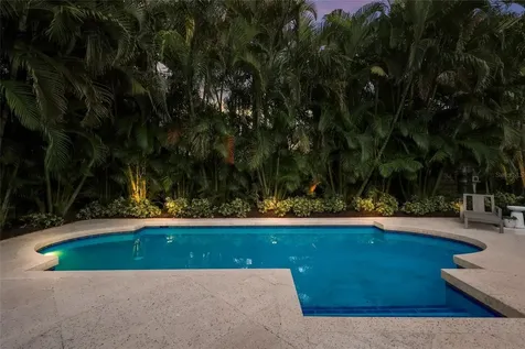 4946 Brywill Circle Sarasota FL 34234