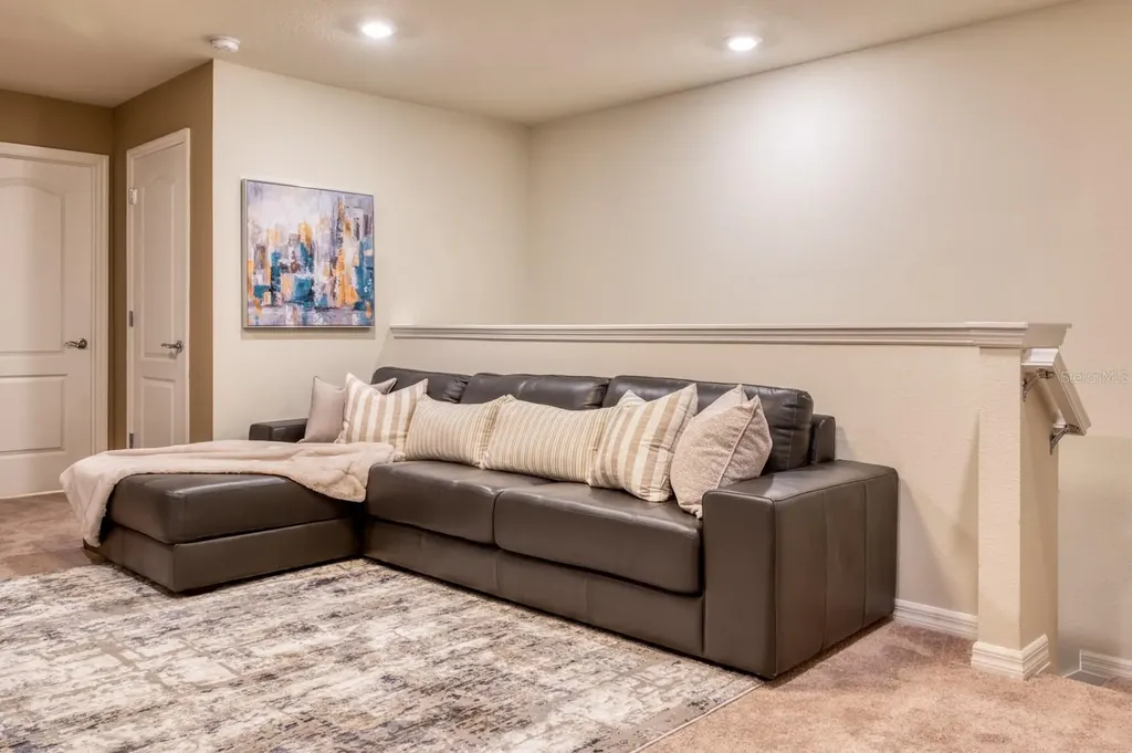 7561 Oak Spring Lane Davenport FL 33837