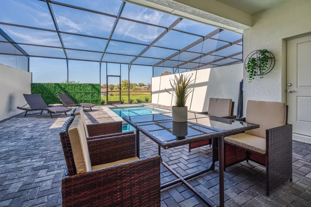 7561 Oak Spring Lane Davenport FL 33837