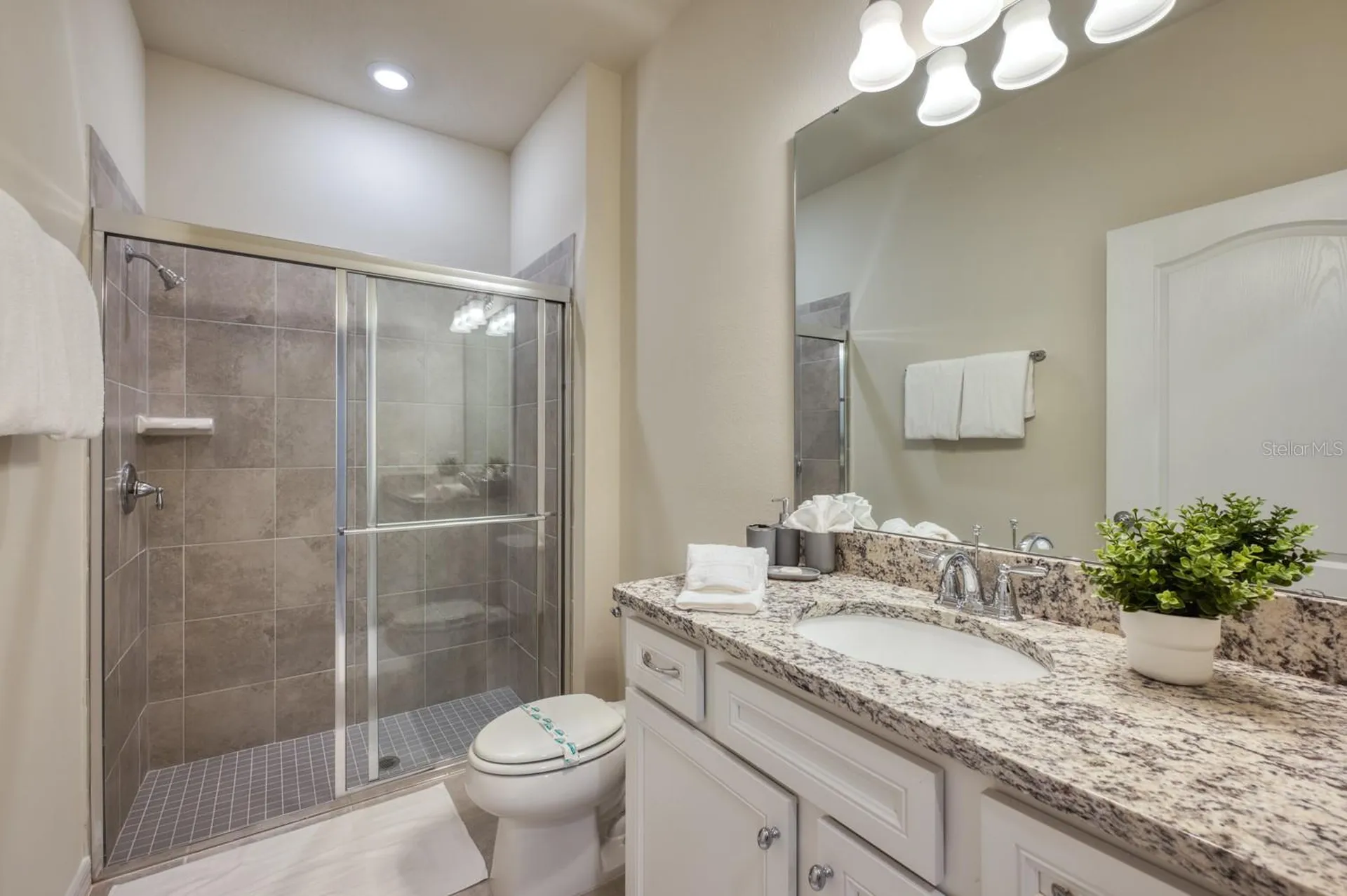 7561 Oak Spring Lane Davenport FL 33837