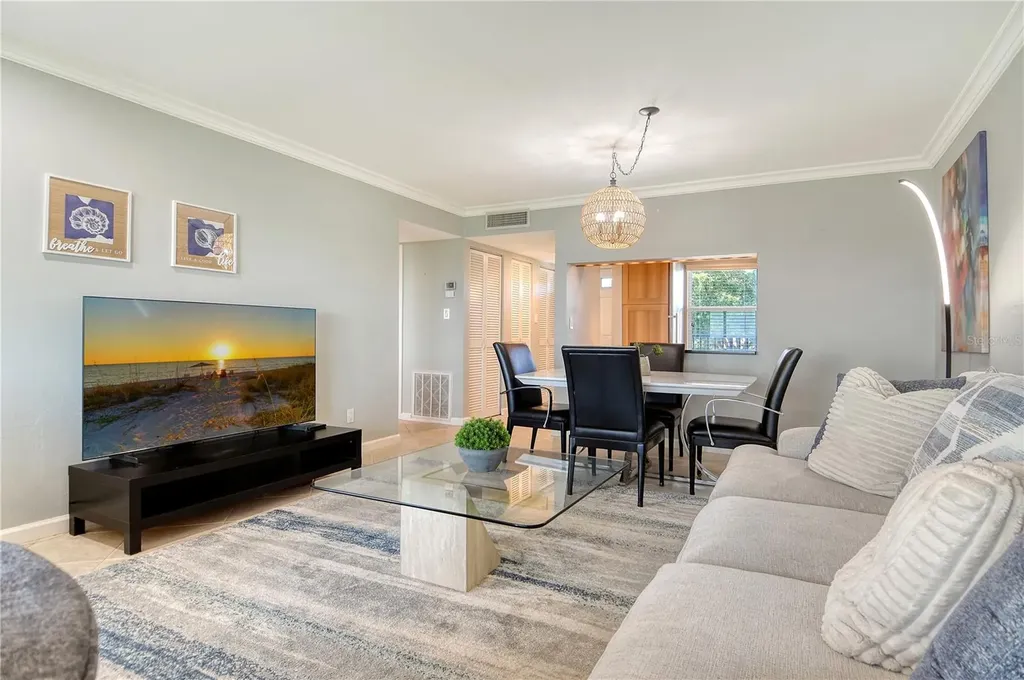 4900 Gulf Of Mexico Drive Longboat Key FL 34228