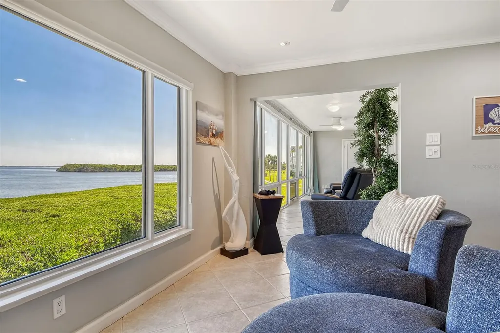 4900 Gulf Of Mexico Drive Longboat Key FL 34228