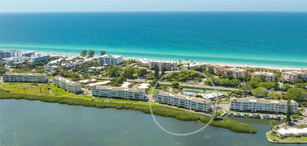 4900 Gulf Of Mexico Drive Longboat Key FL 34228