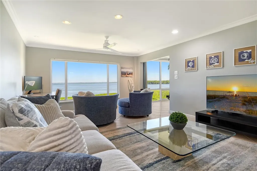 4900 Gulf Of Mexico Drive Longboat Key FL 34228