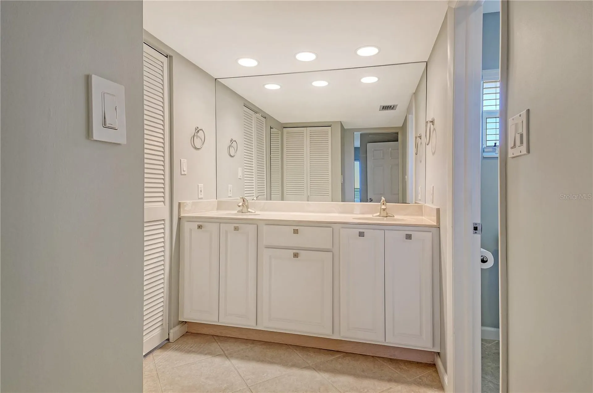 4900 Gulf Of Mexico Drive Longboat Key FL 34228