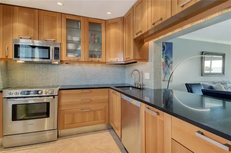 4900 Gulf Of Mexico Drive Longboat Key FL 34228