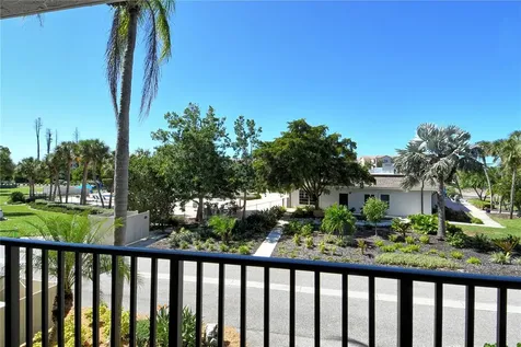 4900 Gulf Of Mexico Drive Longboat Key FL 34228