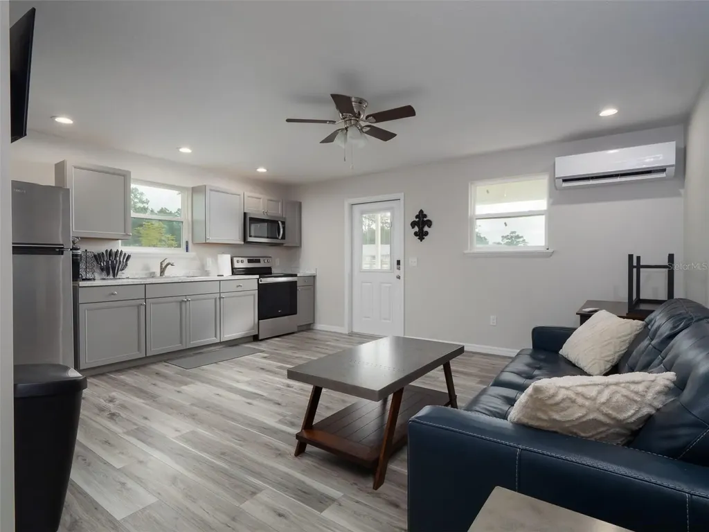 15225 NW 112th Place Road Morriston FL 32668