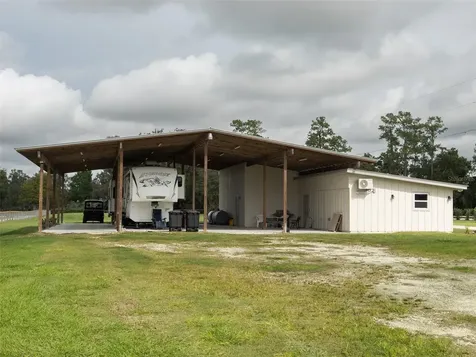 15225 NW 112th Place Road Morriston FL 32668
